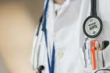 “Médico con Covid-19 habría ido a trabajar a un hospital de Bogotá”: Personería