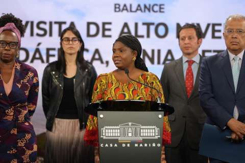 Francia Márquez responde por financiación de Open Society al viaje a África