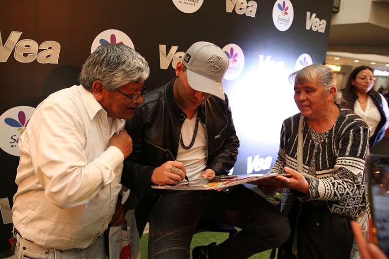 Un momento con Yeison Jimenez Santafe
