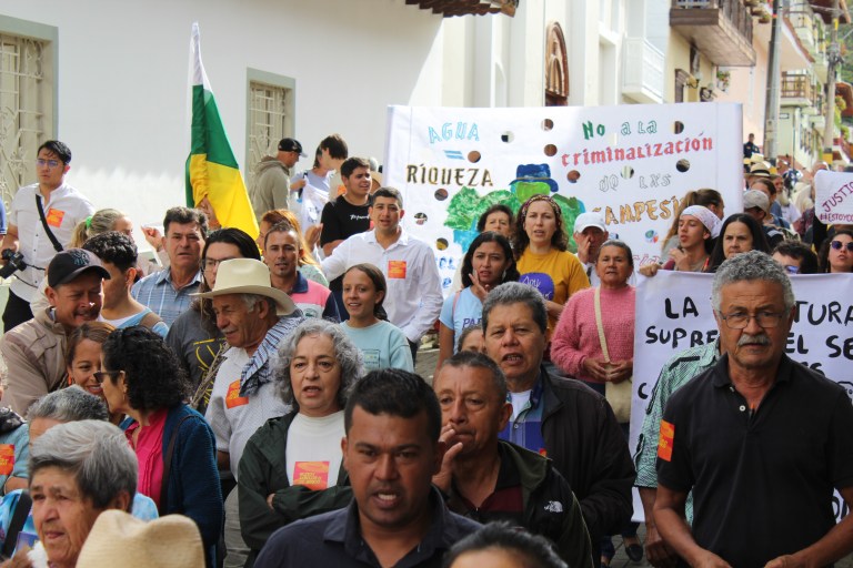 Todos a la espera de la medida que detendría la minería de cobre en Jericó… ¿O no?