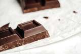 Encontraron metales pesados en productos con chocolate, pero no serían un riesgo