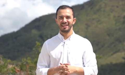 Audio muestra apoyo de alcalde de Hacarí a exdefensor que aspira a curul de paz
