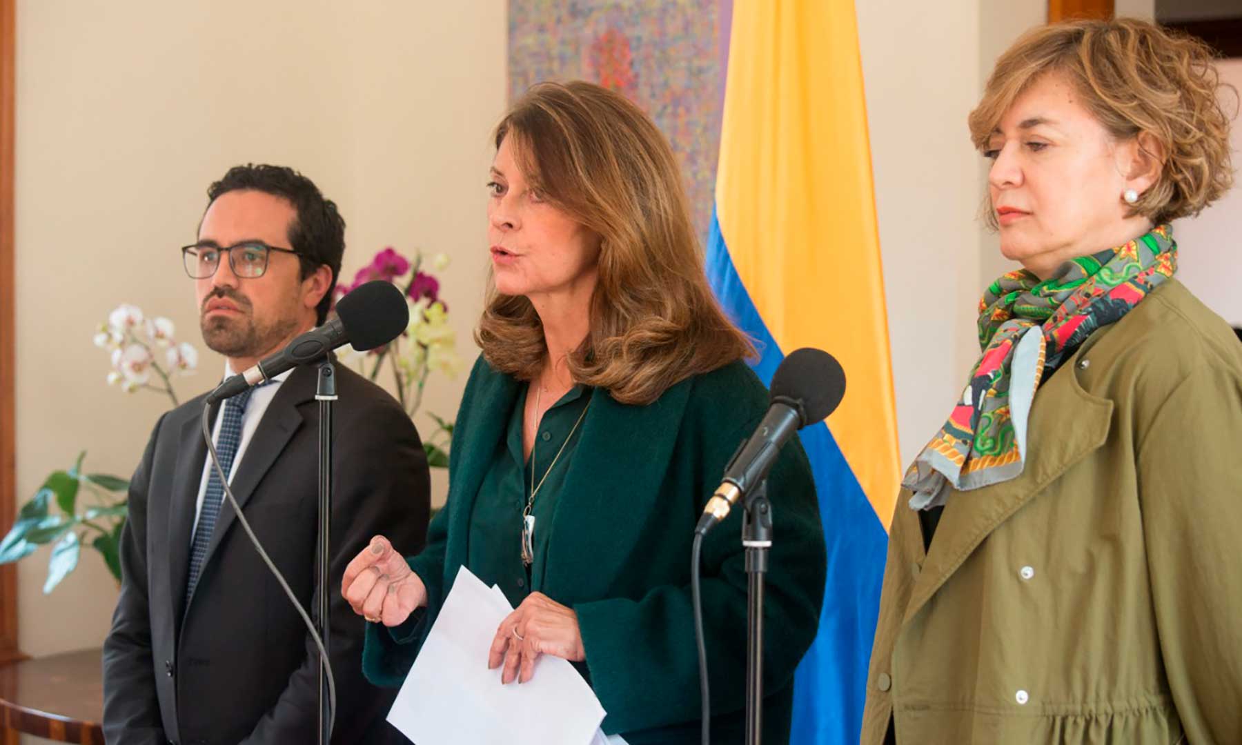 La vicepresidenta Marta Lucía Ramírez durante el lanzamiento de RITA. A su derecha, Beatriz Elena Londoño Patiño, nueva secretaria de Transparencia de la Presidencia. / Vicepresidencia