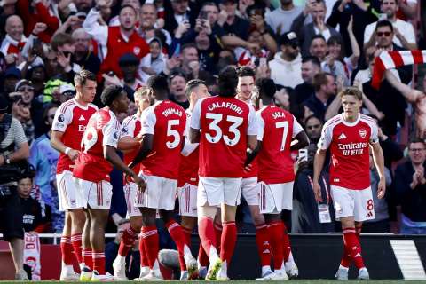 Exjugador del Arsenal será juzgado en Londres por casos de abuso sexual