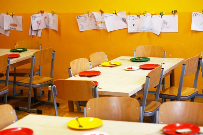 Jardines de Integración Social no contaron con suministro de pollo: Personería