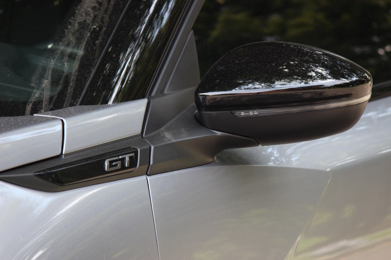 Las cifras del bloque que da vida al Peugeot 2008 con 130 caballos de potencia y 230 Nm de torque.