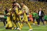 Bucaramanga jugará tres partidos sin público por invasión de cancha en la final