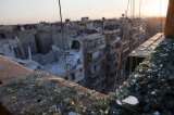 Moscú pide "acciones" tras ataque a embajada y despliega aviones en Siria