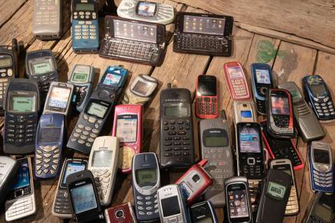 Día del Celular: 20 teléfonos icónicos que cambiaron la historia de la tecnología