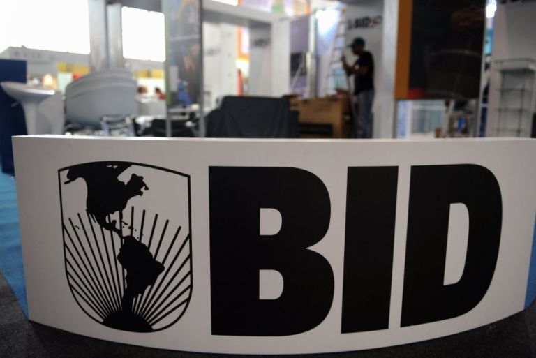 Elección en el BID: EE.UU. recibe espaldarazo de 16 países, que se oponen a aplazar elecciones