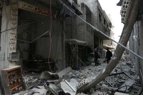 Diez civiles muertos en nuevos bombardeos del régimen sirio contra Guta Oriental