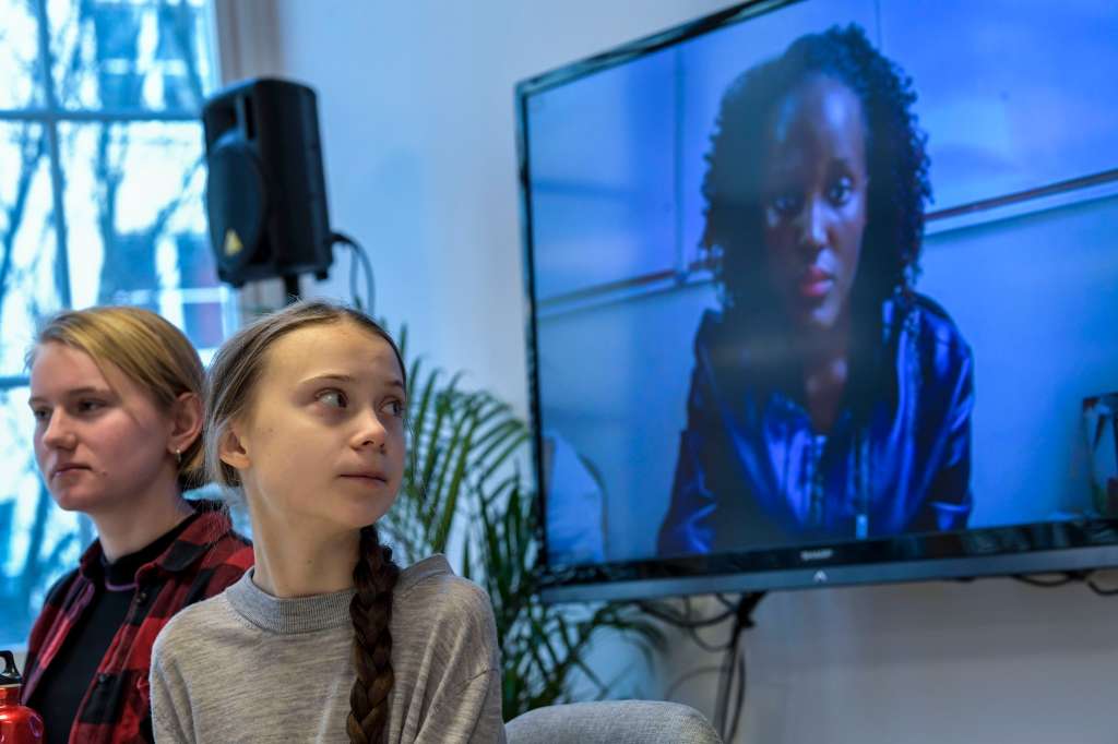 Después de la polémica de Davos sobre la invisibilidad de los activistas africanos sobre el clima, Greta Thunberg convocó el viernes en Estocolmo una conferencia de prensa en la que jóvenes activistas de Kenia, Uganda y Sudáfrica. / AFP