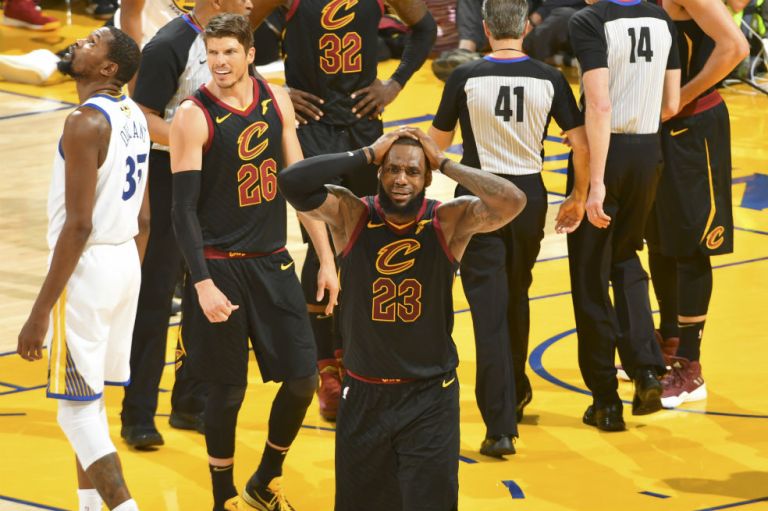 LeBron James: «Fue una de las derrotas más difíciles de mi carrera»