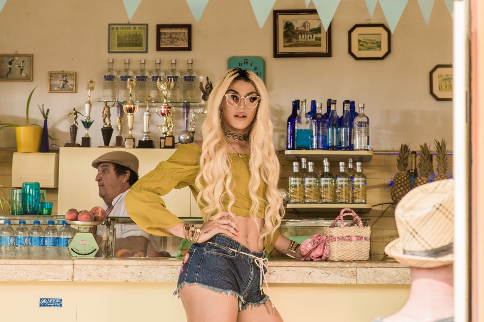 El primer gran salto de Pabllo Vittar a las pantallas fue en 2017, cuando junto a Major Lazer y Anitta (su coterránea) presentaron “Sua Cara”. / Cortesía
