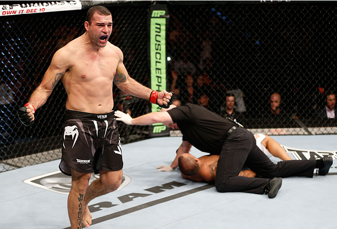 La joven leyenda de 35 años ocupa el quinto lugar en el ranking de las 205 libras de UFC. / Cortesía UFC