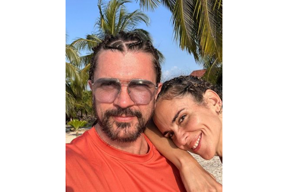 Juanes y Karen se conocieron en el 2000. Hoy son padres de Luna, Paloma y Dante.