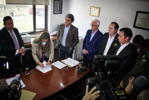 Sergio Fajardo denuncia al presidente Duque por prevaricato por acción