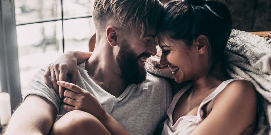 ¿Qué tipo de pareja eres según la música que escuchas?
