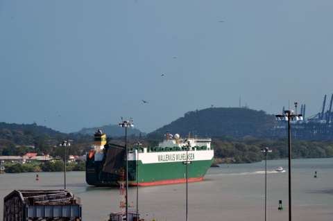 Consorcio dice que seguirá obras de Canal de Panamá