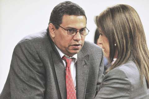 Denuncian búsqueda de falsos testigos para caso Colmenares