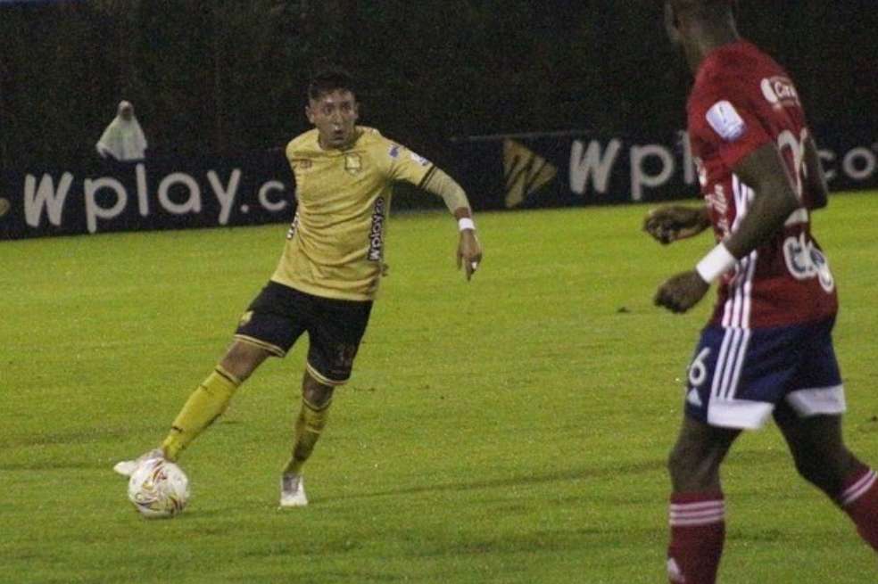 Auli Oliveros marcó el gol del triunfo de Águilas sobre Medellín, en Rionegro.