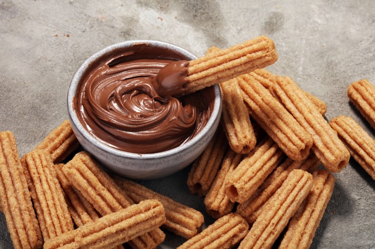 Paso a paso para preparar churros caseros
