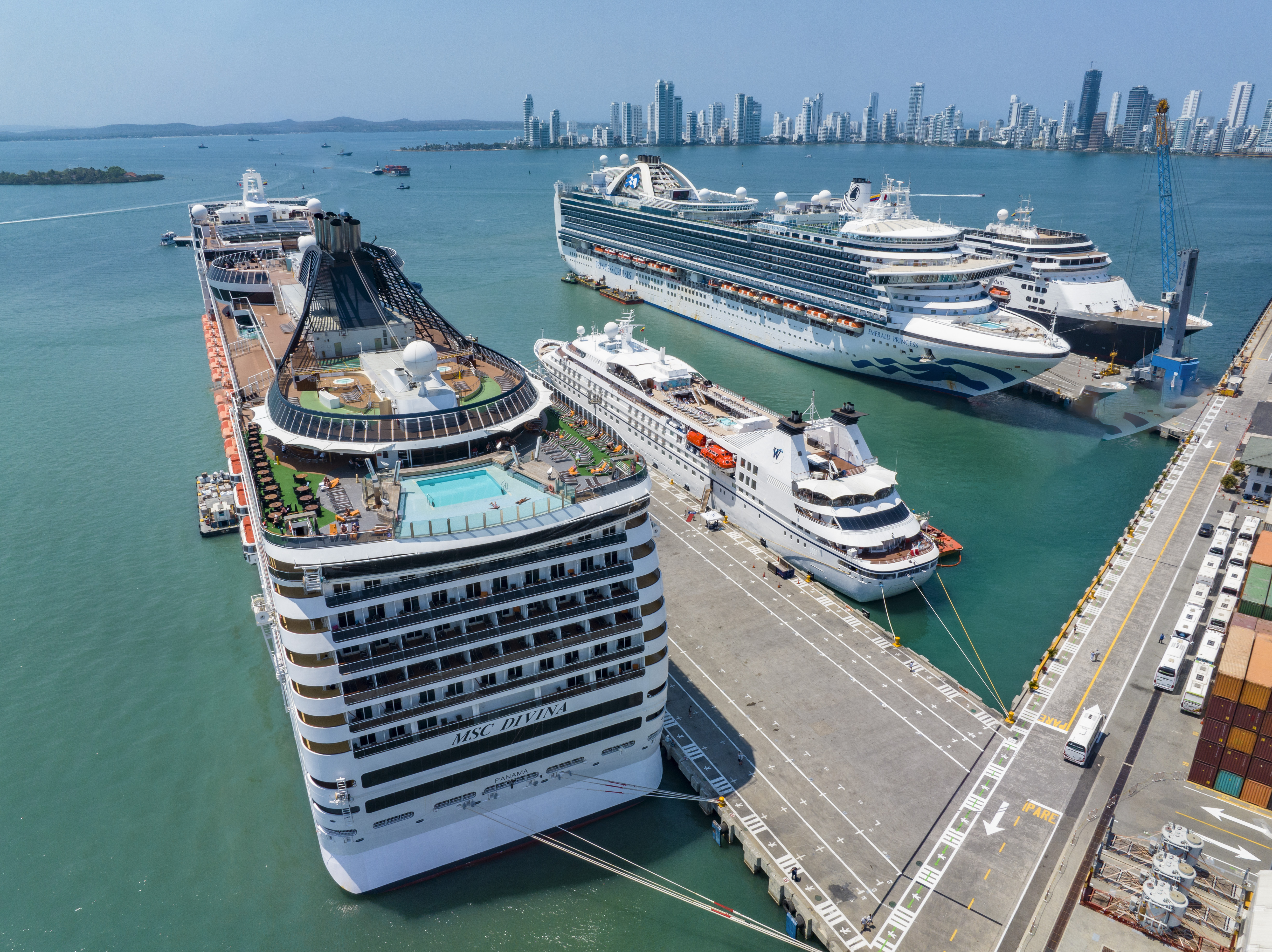 El Puerto de Cartagena recibirá en un día seis barcos en los que llegarán 13.142 visitantes.