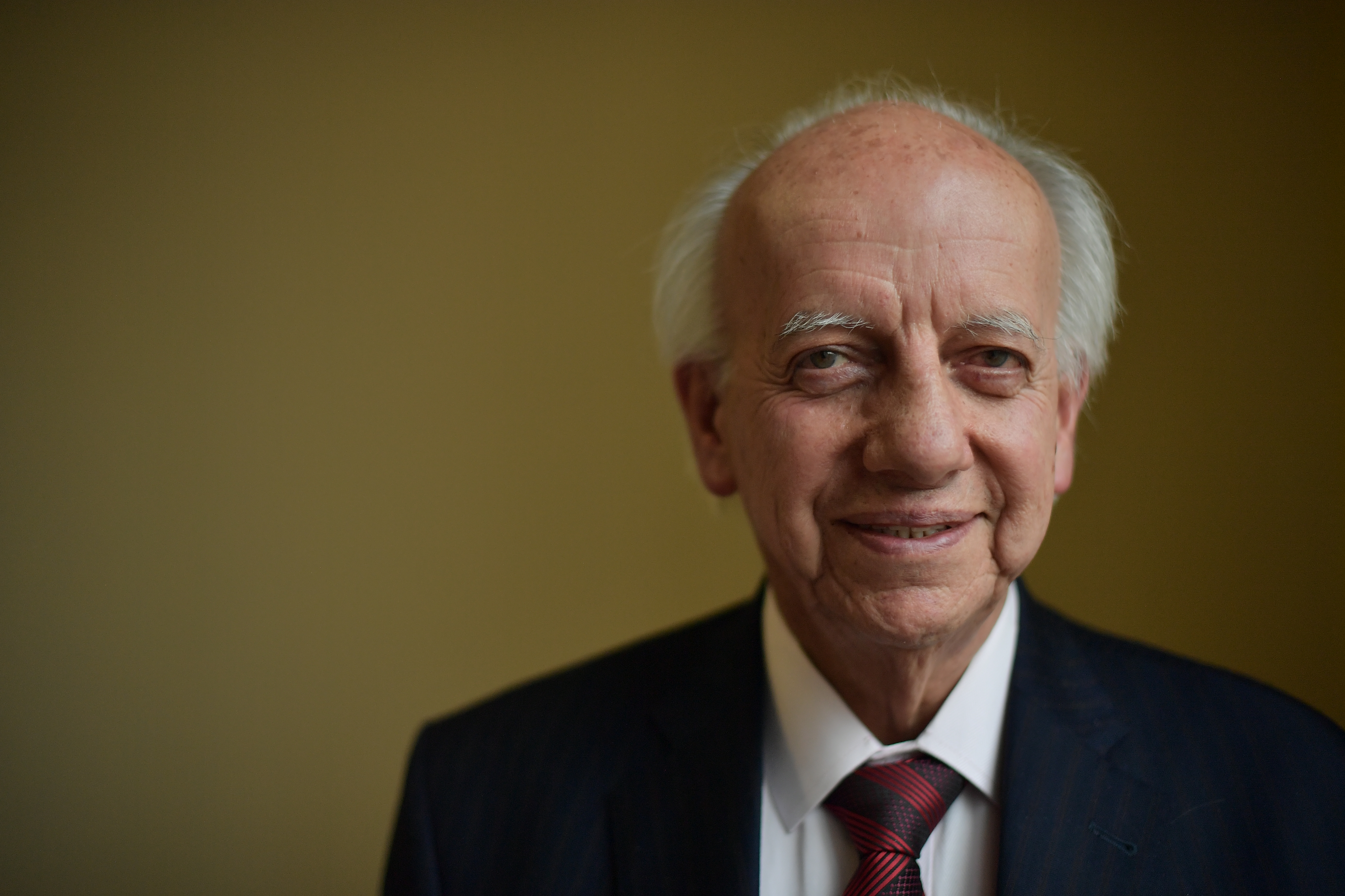 Ministro de cultura.