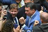 Brasil aprobó la reducción de la condena de Bolsonaro por golpismo y Lula sumó otra derrota