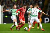 El Bayern ganó en Glasgow y clasificó a octavos