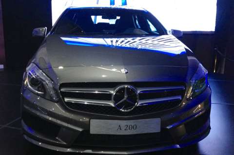 Mercedes Benz busca acercarse a los jóvenes