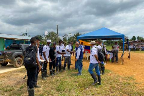 Segunda Marquetalia liberó 16 personas de otro grupo ilegal retenidos en combate