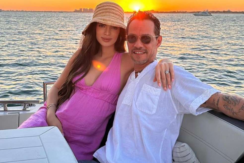Marc Anthony y su esposa Nadia Ferreira prefieren no conocer el sexo de su bebé hasta el momento del alumbramiento.