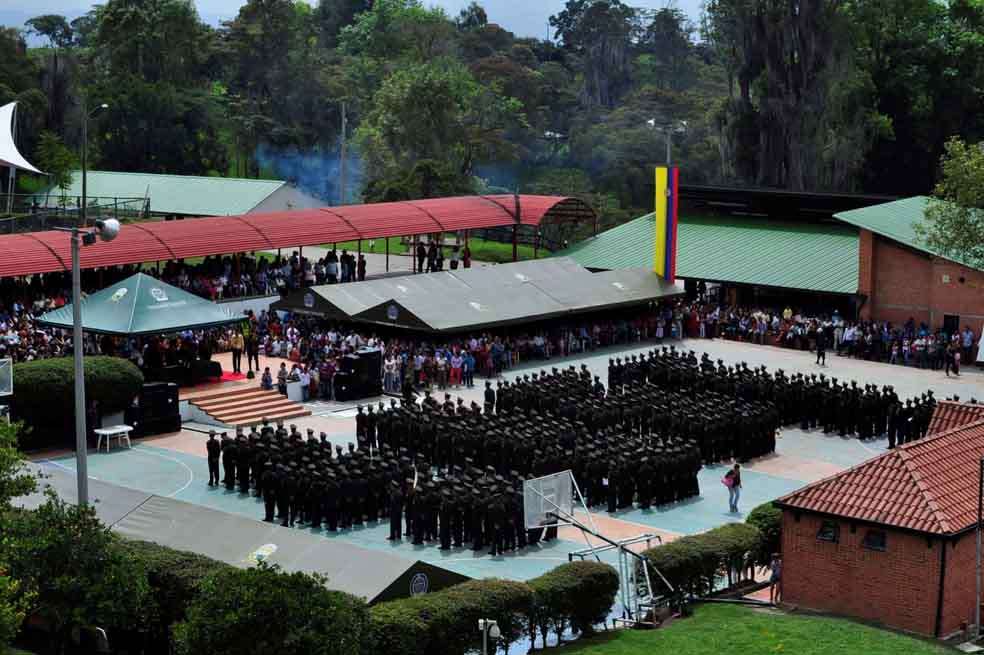 La Escuela de Vélez maneja un promedio de 1.200 estudiantes y un presupuesto de alrededor de $17.000 millones. / Vanguardia Liberal