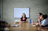 Discusiones sobre el periodismo cultural y la exaltación de las artes