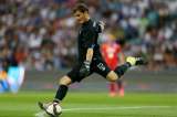Iker Casillas renueva con el Oporto por una temporada más
