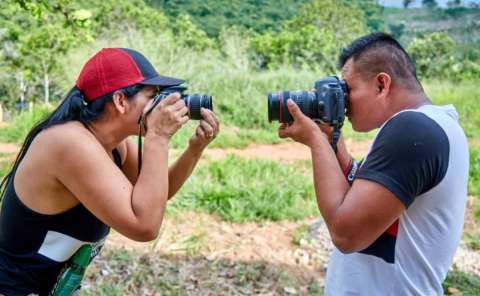 En fotos: así fue el primer taller de fotografía organizado por excombatientes