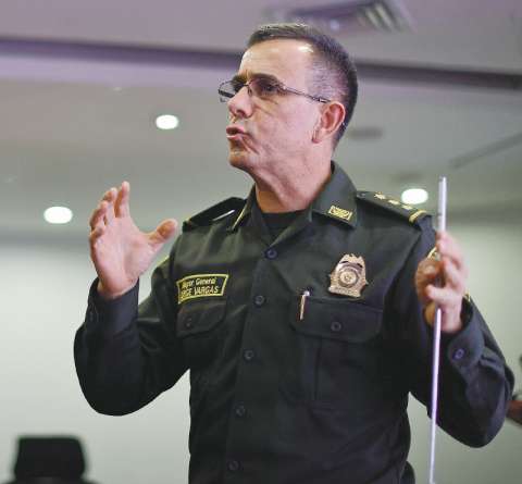 “En la Policía no hay bandos”: general Jorge Vargas