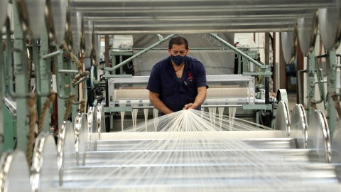 ¿Aranceles en el sector textil? Mismo debate, ahora con los hilos
