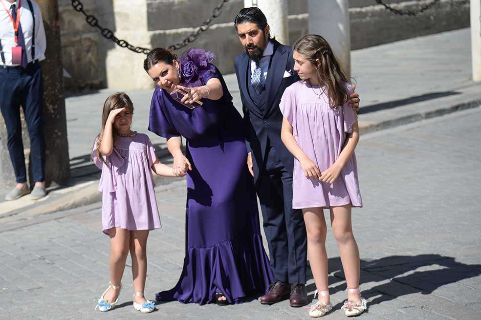 La cantante Niña Pastori y su familia.AFP