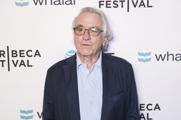 Famosos que con 70 años o más, volvieron a ser padres y cambian pañales