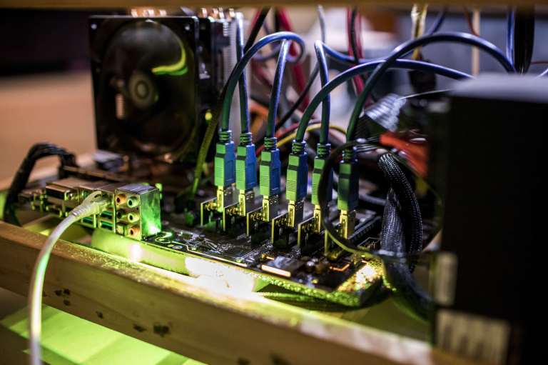 Grandes líderes de software contable se unen en Colombia