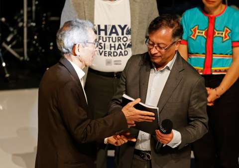 Informe de Comité de Seguimiento alerta “atraso significativo” en la paz total de Petro