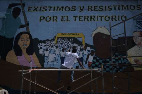 Lo que enseñan los líderes comunitarios a periodistas y comunicadores