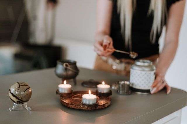 Para crear un ambiente acogedor en tu hogar usa alguno de estos 10 olores agradables que son perfectos para tu habitación.