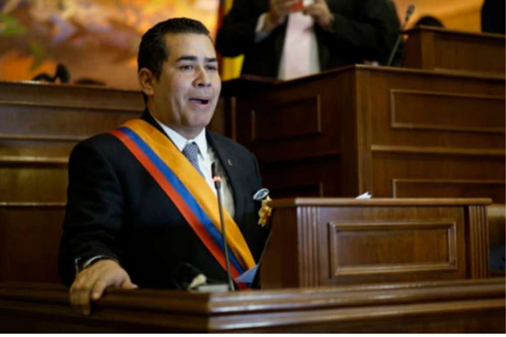 Por tiempo y por cantidad de proyectos de ley a la espera de ser votados, puede que la propuesta anticorrupción se hunda en la conciliación de la Cámara de Representantes, según Alejandro Carlos Chacón, presidente de esa corporación. / Cortesía Prensa Cámara
