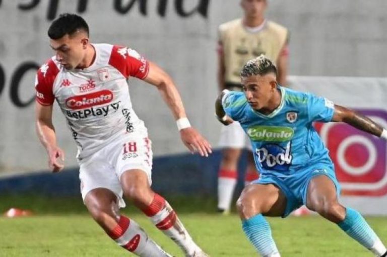 Santa Fe y Jaguares empataron y se estrenaron en un partido con muchos goles