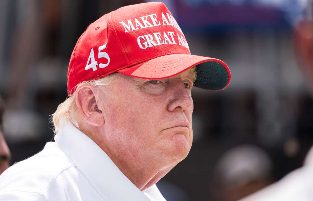 Bedminster (United States), 31/07/2022.- (FILE) - Former US President Donald. J. Trump on the 1st tee at the start of the third round of the LIV Golf Bedminster invitational, part of the new LIV Golf Invitational Series, at the Trump National Golf Club in Bedminster, New Jersey, USA, 31 July 2022 (reissued 30 March 2023). A Manhattan grand jury has voted to indict former US President Donald J. Trump, Trump confirmed in an email on 30 March 2023. (Estados Unidos) EFE/EPA/JUSTIN LANE