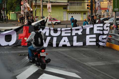 Niño murió tras ser atropellado por un taxi en la autopista Medellín-Bogotá