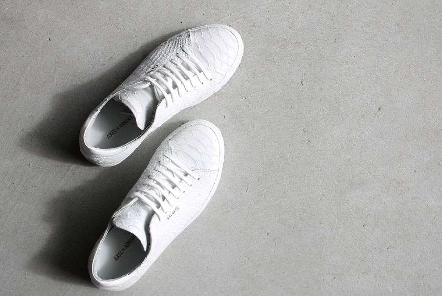 Trucos para poder limpiar las zapatillas blancas